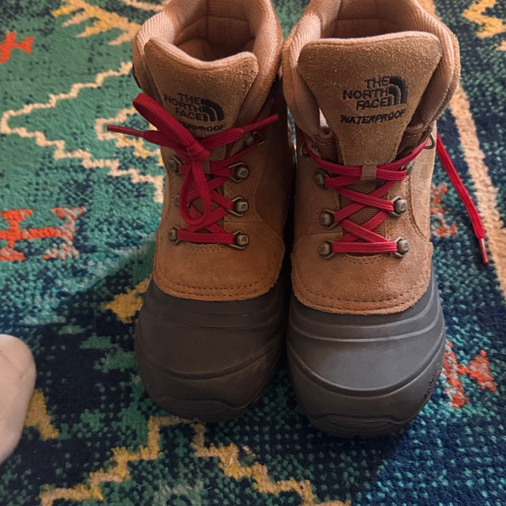 The North Face Kids Boots - Tan and Red